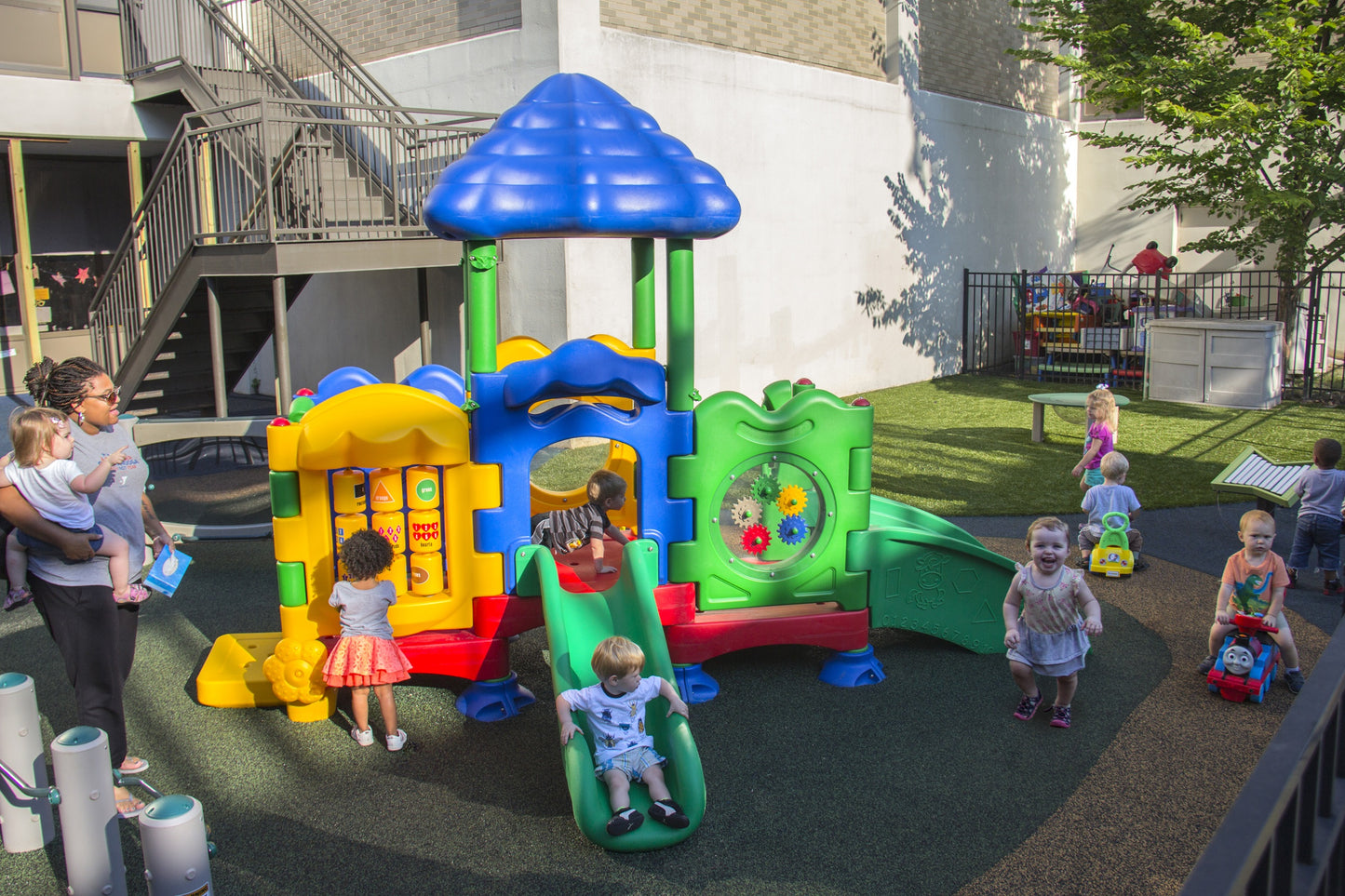 Discovery Center Sapling Play Structure