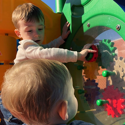 Discovery Center Spring Play Structure