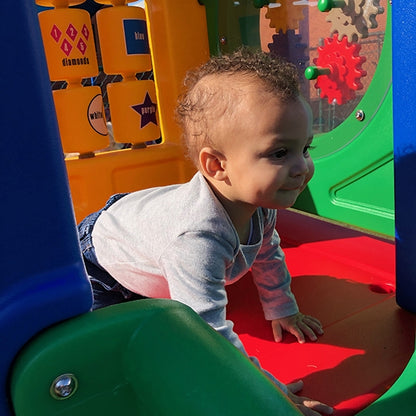 Discovery Center Spring Play Structure