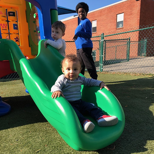 Discovery Center Spring Play Structure